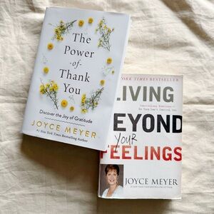 Joyce Meyer Book Set - The Power of Thank You & Living Beyond Your Feelings